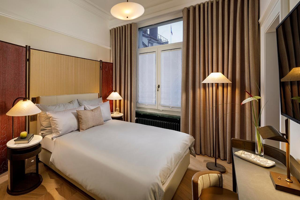 Small Luxury Hotel Ambassador Zurich Room photo